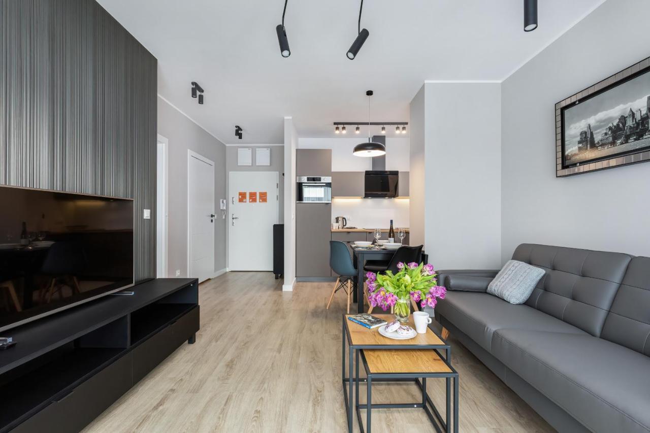 Modern City Center Apartments By Noclegi Renters Познань Экстерьер фото